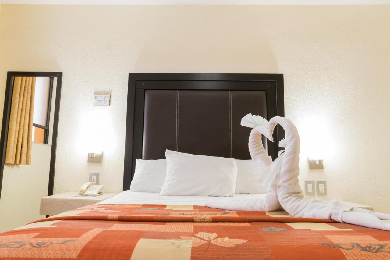 פואבלה Hotel Posada Guadalupe מראה חיצוני תמונה