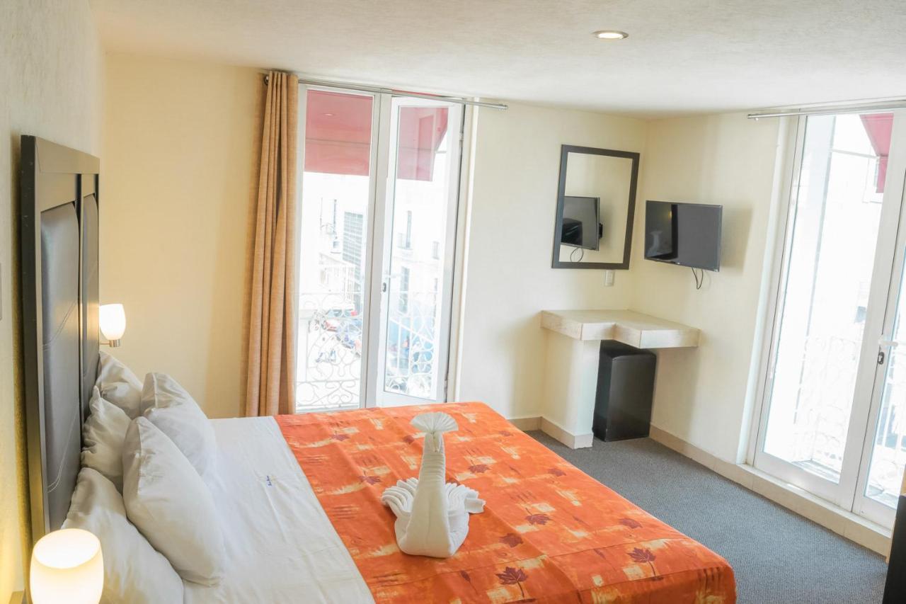 פואבלה Hotel Posada Guadalupe מראה חיצוני תמונה