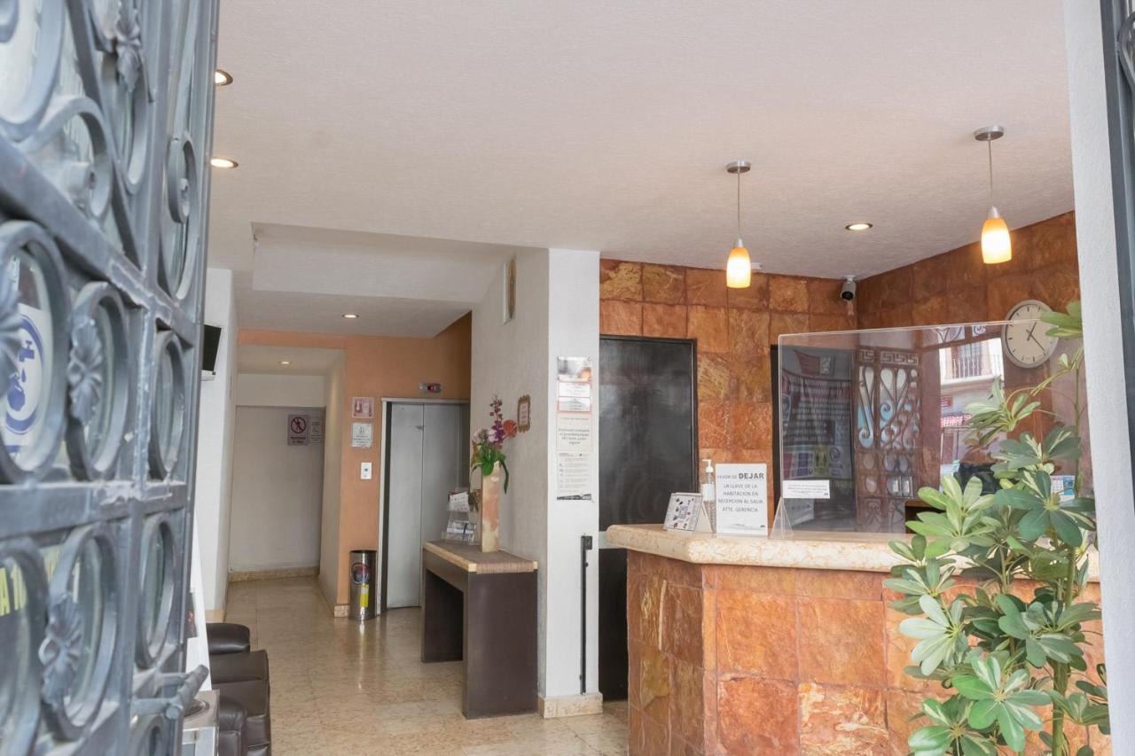 פואבלה Hotel Posada Guadalupe מראה חיצוני תמונה