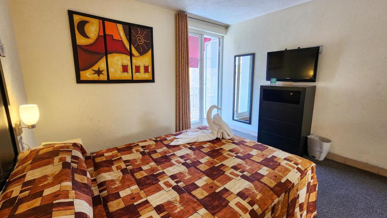 פואבלה Hotel Posada Guadalupe מראה חיצוני תמונה