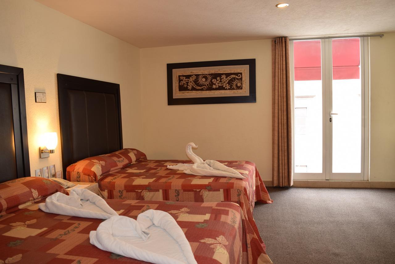 פואבלה Hotel Posada Guadalupe מראה חיצוני תמונה