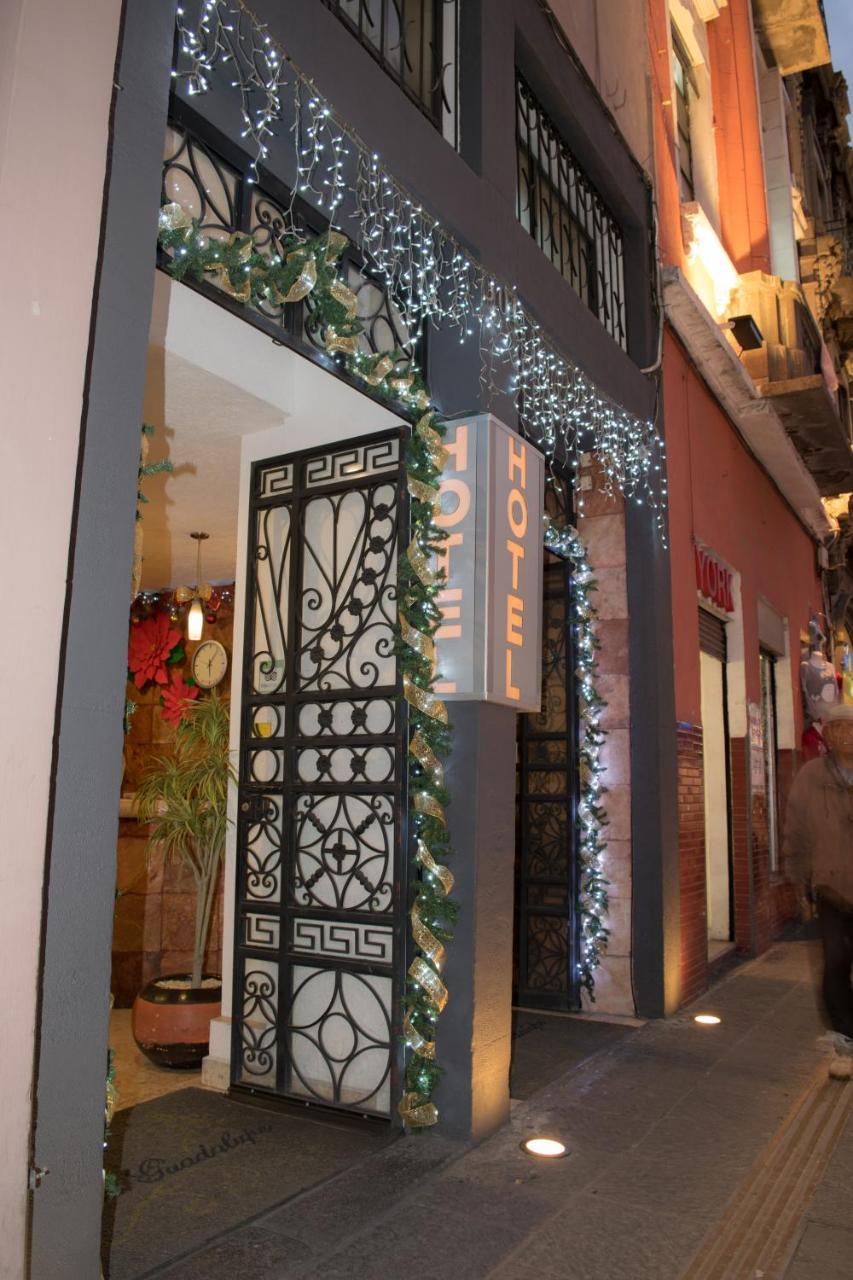 פואבלה Hotel Posada Guadalupe מראה חיצוני תמונה